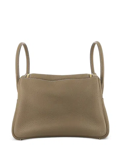 Pre-owned Hermes 2021 Lindy 26 Double-handle Handbag In Brown