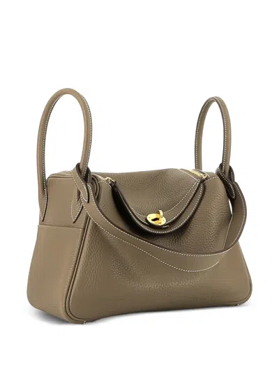 Pre-owned Hermes 2021 Lindy 26 Double-handle Handbag In Brown