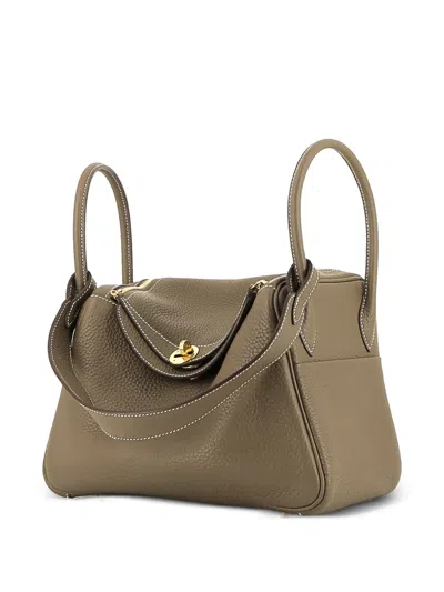 Pre-owned Hermes 2021 Lindy 26 Double-handle Handbag In Brown