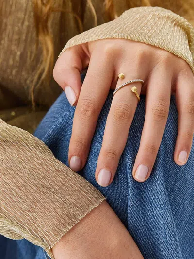 Nanis 18k Yellow Gold Small Élite Diamond Criss-cross Ring In Gold