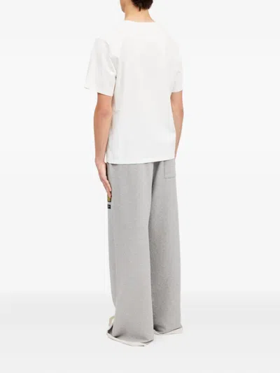 Mm6 Maison Margiela Patch Graphic Crew Neck Short Sleeve T-shirt In White