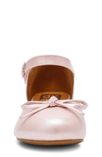 Dolce Vita Dv By  Kids' Junyfer Pump In Neutral