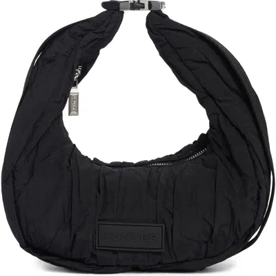 Hunter Lune Ruched Shoulder Bag In Black