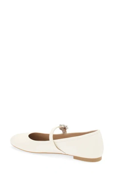 Stuart Weitzman Aura May Jane Flat In White