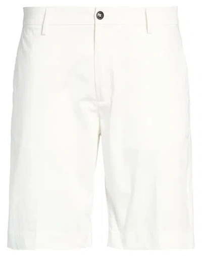 Liu •jo Man Man Shorts & Bermuda Shorts White Size 32 Cotton, Elastane In White