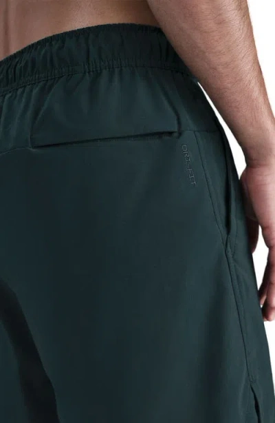 Nike Dri-fit Unlimited 2-in-1 Versatile Shorts In Green