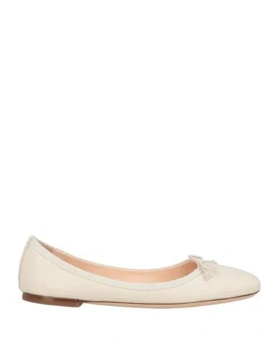 Agl Attilio Giusti Leombruni Agl Woman Ballet Flats Ivory Size 7.5 Leather In Multi