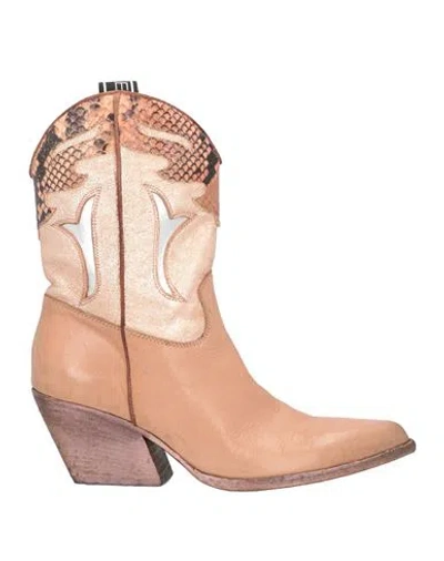 Elena Iachi Woman Ankle Boots Blush Size 6 Leather In Pink