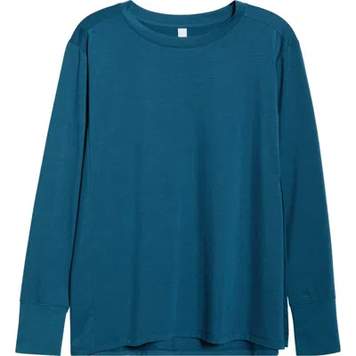 Zella Long Sleeve Split Hem T-shirt In Blue