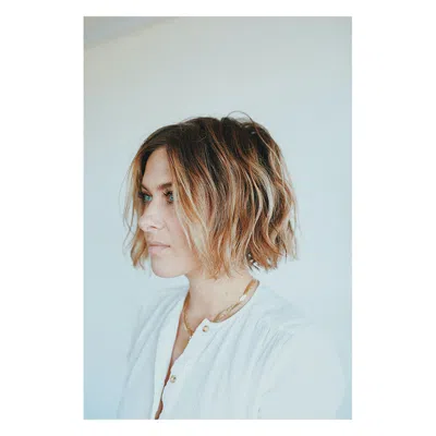 R + Co Sun Catcher Power C Boosting Leave-in Conditioner In Transparent