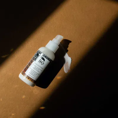 R + Co Sun Catcher Power C Boosting Leave-in Conditioner In Transparent