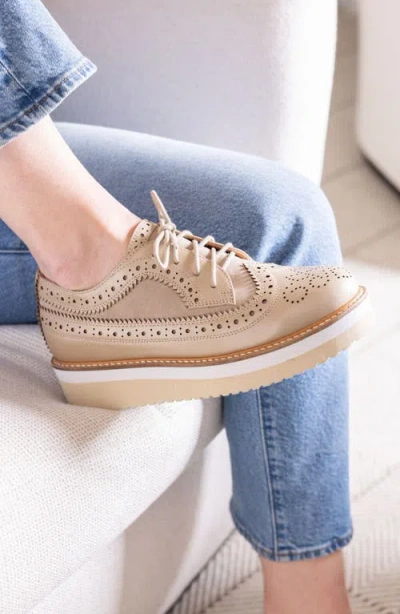 L'amour Des Pieds Zorielle Platform Oxford In Brown