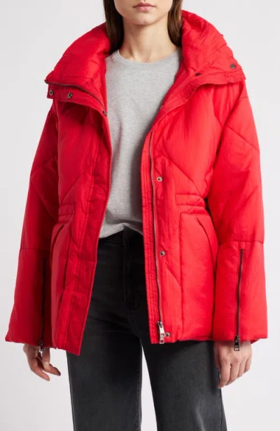 Oof Wear Quilted Water Repellent Hooded Jacket In Red