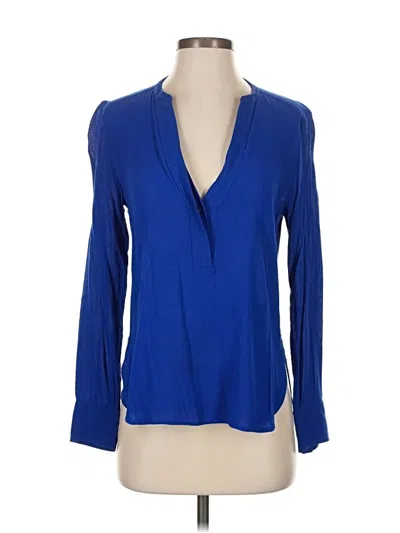 Pre-owned Vince Long Sleeve Blouse In Blue