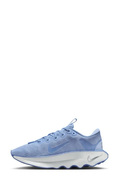 Nike Motiva Walking Shoe In Blue