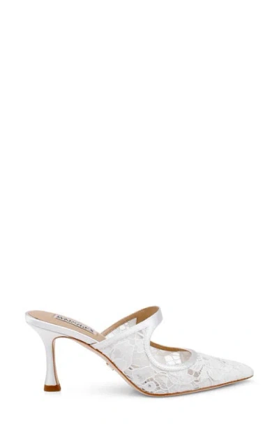 Badgley Mischka Oaklyn Cutout Mule In White
