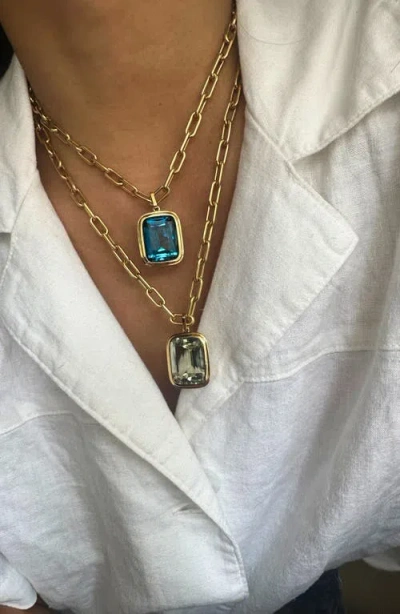 Goshwara Manhattan Cushion Pendant Necklace In Gold