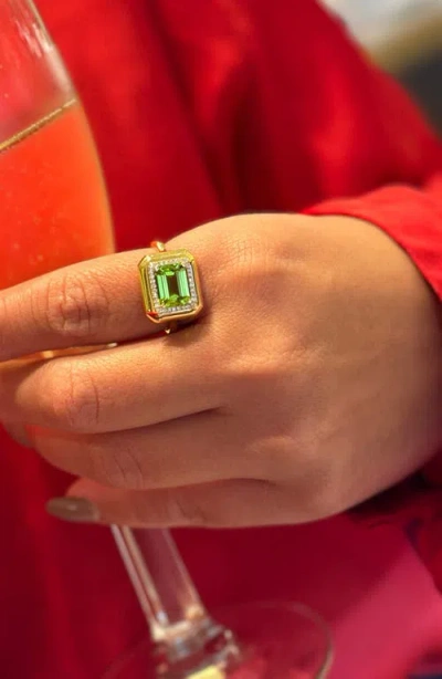 Goshwara Emerald Cut Ring In Green