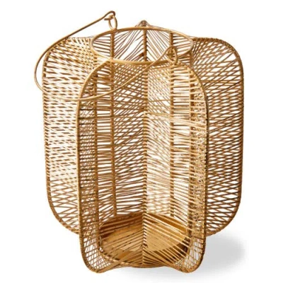 Tag Wells Antique Brass Candle Holders For Indoor Outdoor Use In Gold