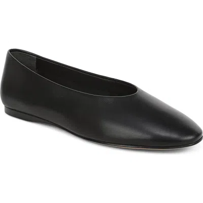 Sarto By Franco Sarto Dovie Flexa Flat In Multi