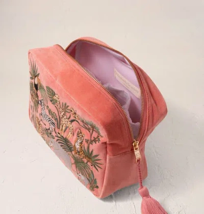 Elizabeth Scarlett World Wildlife Velvet Wash Bag In Pink