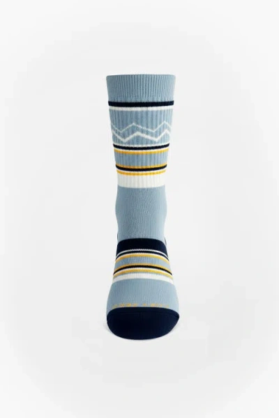 Cozy Zero Performawool Midcrew All-season Hike Socks In Blue