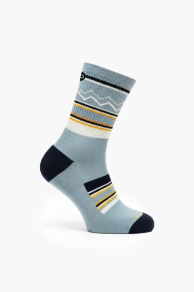 Cozy Zero Performawool Midcrew All-season Hike Socks In Blue