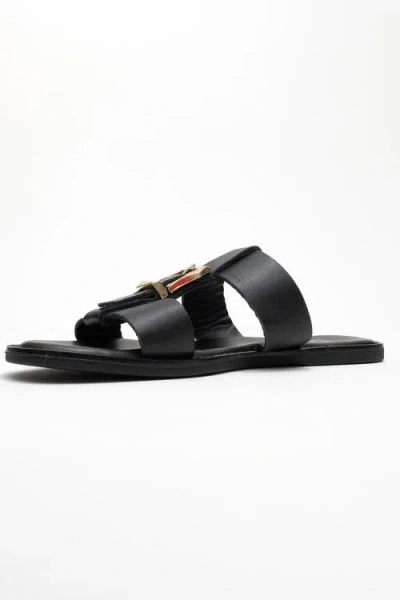 Forever & Always Shoes Sveta Leather Buckled Sandal In Black