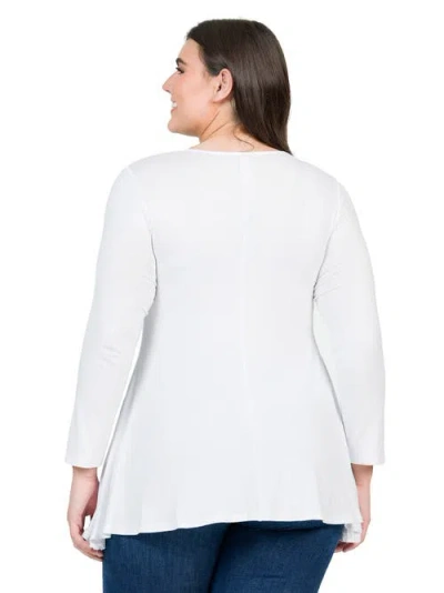24seven Comfort Apparel Poised Long Sleeve Swing Tunic Top In White