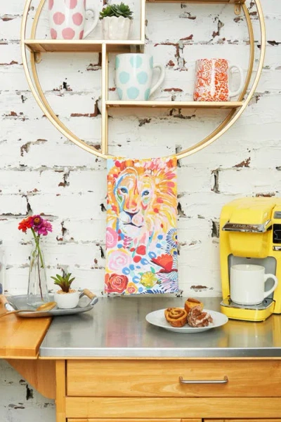 Carol & Frank Animal Kingdom Printed Kitchen Towel In Multi