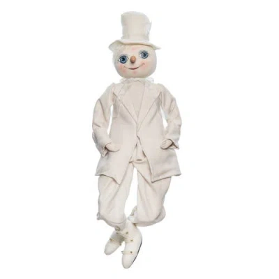 Gallerie Ii Sir Snow Gathered Traditions Joe Spencer Figure In White