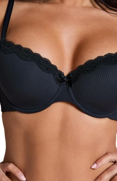Hunkemoller Hunkemöller Lola Padded Underwired Bra In Black
