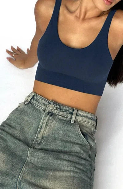 Noodyskin Seamless Body Smooth Scoop Neck Top In Blue