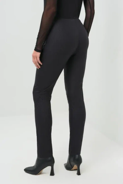 Anatomie Embossed Ruby Ultra Light Pull-on In Black