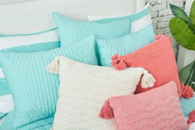 Carol & Frank James King Quilt In Blue