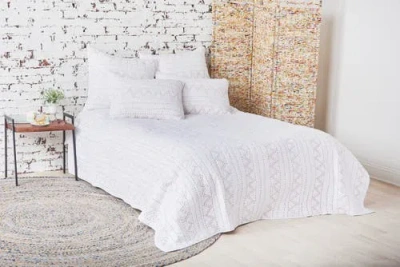 Carol & Frank Breck Quilt In White