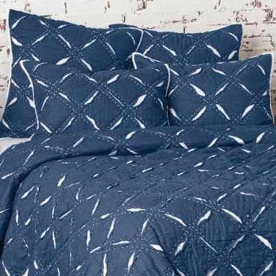 Carol & Frank Parker Quilt In Blue