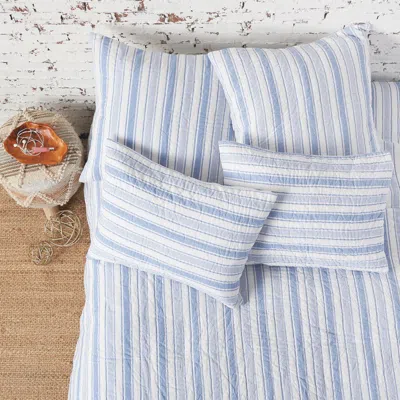 Carol & Frank Garrett Quilt In Blue