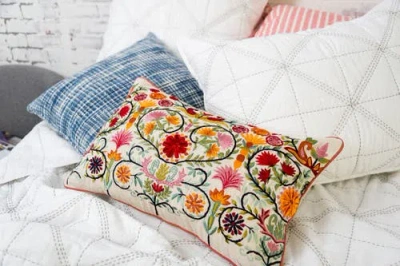 Carol & Frank Harper Quilt In White