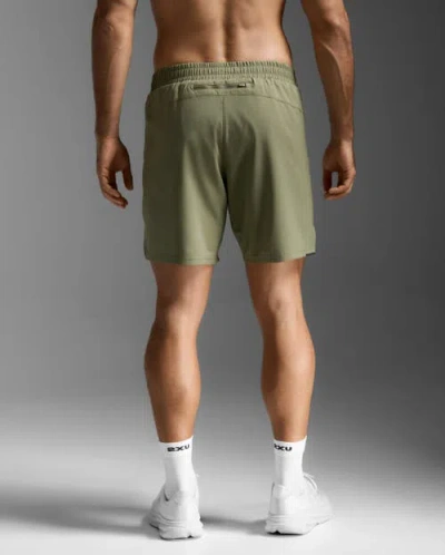 2xu Aero 7 Inch Shorts In Green