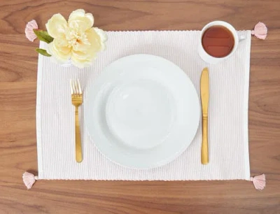 Carol & Frank Bree Placemat Collection In Pink