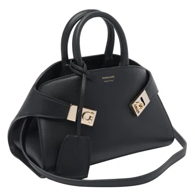 Ferragamo Medium Hug Leather Top Handle Bag In Black