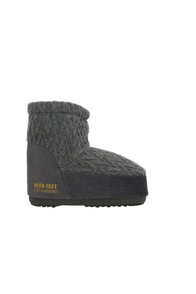 Moon Boot X Guest In Residence Boots In Gray
