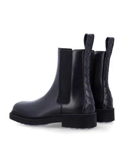 Bottega Veneta Black Leather Chelsea Ben Ankle Boots In Multi