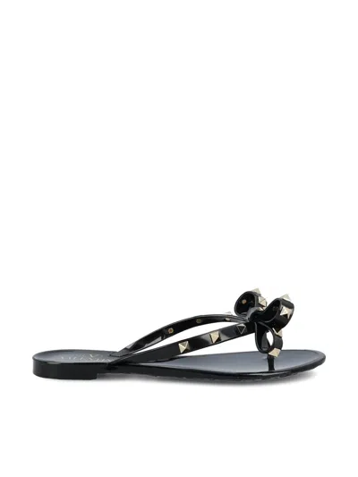 Valentino Rockstud Rubber Flip Flop In Black