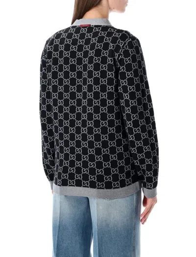 Gucci Gg Monogram Wool Reversible Cardigan In Gray
