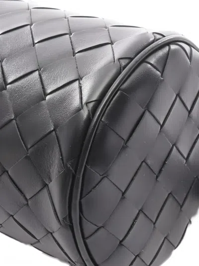 Pre-owned Bottega Veneta 2010s Barrel-shape Shoulder Bag In Black