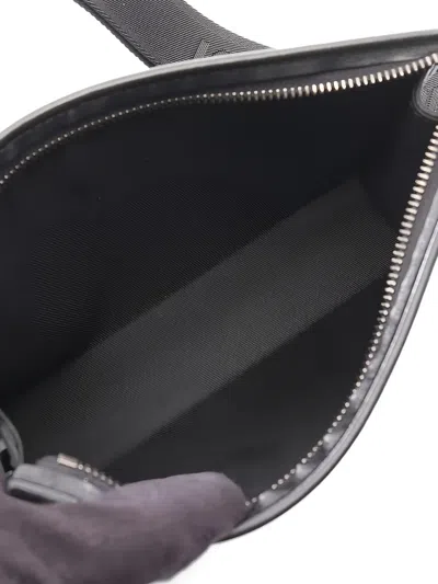 Pre-owned Louis Vuitton 2021 Gaston Wallet Shoulder Bag In Black