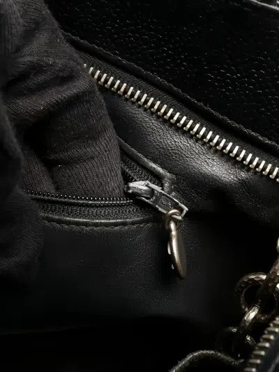 Pre-owned Chanel 2000-2002 Reissue Diamond-quilting Tote Bag In Black