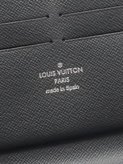 Pre-owned Louis Vuitton 2019 Zipped Printed Organiser Wallet In Gray